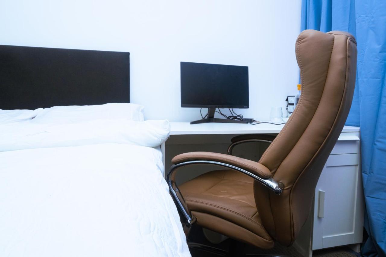 Double Room Oasis Stepps Εξωτερικό φωτογραφία