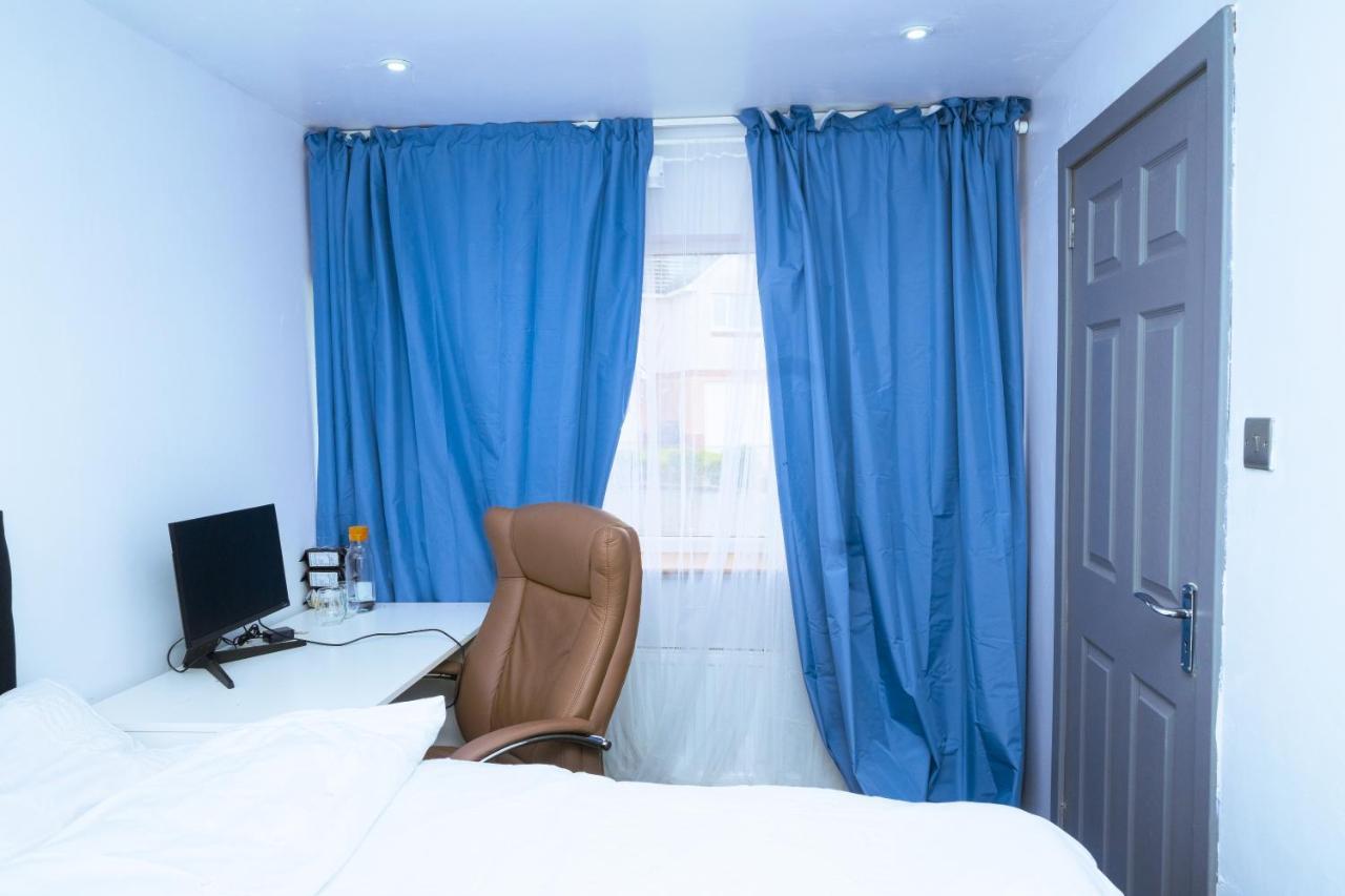 Double Room Oasis Stepps Εξωτερικό φωτογραφία